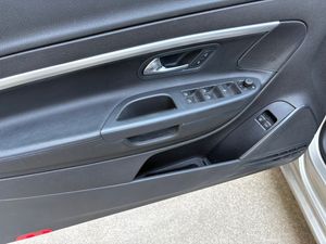 Volkswagen Eos 2.0 TDI 140 cv DSG  - Foto 17