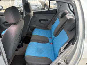 Kia Picanto 1.0 LX  - Foto 9