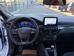 Ford Kuga ST-Line 1.5 EcoBoost 110 kW (150 CV)  - Foto 23