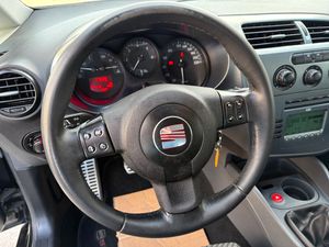 Seat Leon León 1.9 TDI 105 CV Reference  - Foto 19