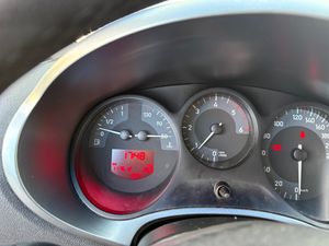 Seat Leon León 1.9 TDI 105 CV Reference  - Foto 8