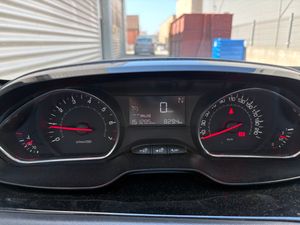Peugeot 208 5p Active 1.2 PureTech 82 ETG5  - Foto 19