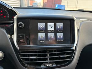 Peugeot 208 5p Active 1.2 PureTech 82 ETG5  - Foto 23