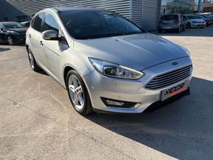 Ford Focus Berlina Business 1.0 EcoBoost 92 kW (125 CV) Auto-Start-Stop  - Foto 6