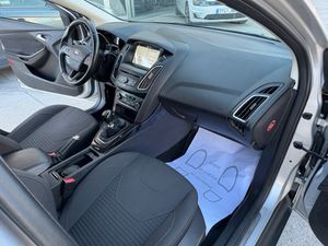 Ford Focus Berlina Business 1.0 EcoBoost 92 kW (125 CV) Auto-Start-Stop  - Foto 23