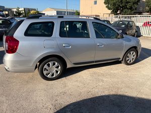 Dacia Logan MVC Laureate dCi 90  - Foto 3