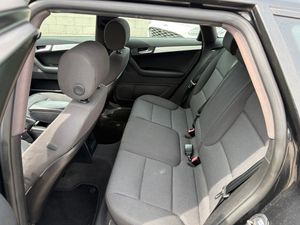 Audi A3 1.9 TDI Ambition  - Foto 13