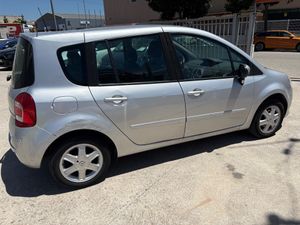 Renault Modus Dynamique 1.4 16v 100 CV AÑO 2008  - Foto 7