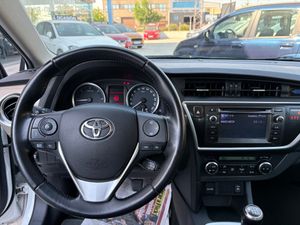 Toyota Auris 120D Advance D4D 120 D 5 P  - Foto 18
