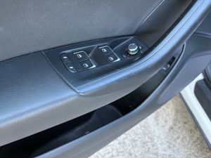 Audi Q3 sport edition 2.0 TDI 110 kW  - Foto 13