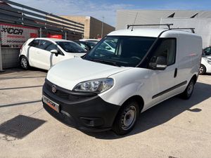 Fiat Doblò Dobló Panorama Easy 1.6 MultiJet 120 DOBLO CARGO FURGON JTD 95 cv  - Foto 2