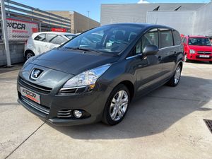 Peugeot 5008 Sport Pack 2.0 HDI 150 FAP 7 PLAZAS  - Foto 2