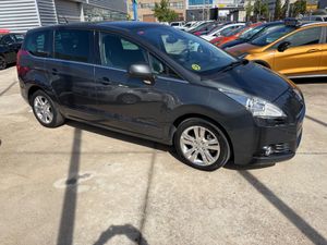 Peugeot 5008 Sport Pack 2.0 HDI 150 FAP 7 PLAZAS  - Foto 8