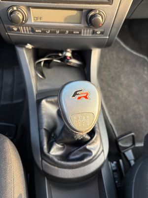 Seat Ibiza 3p 1.9 TDI 130 CV FR  - Foto 21