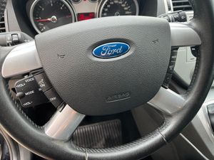 Ford Kuga 2.0 TDCI 136 CV  4x4 TITANIUM   - Foto 13