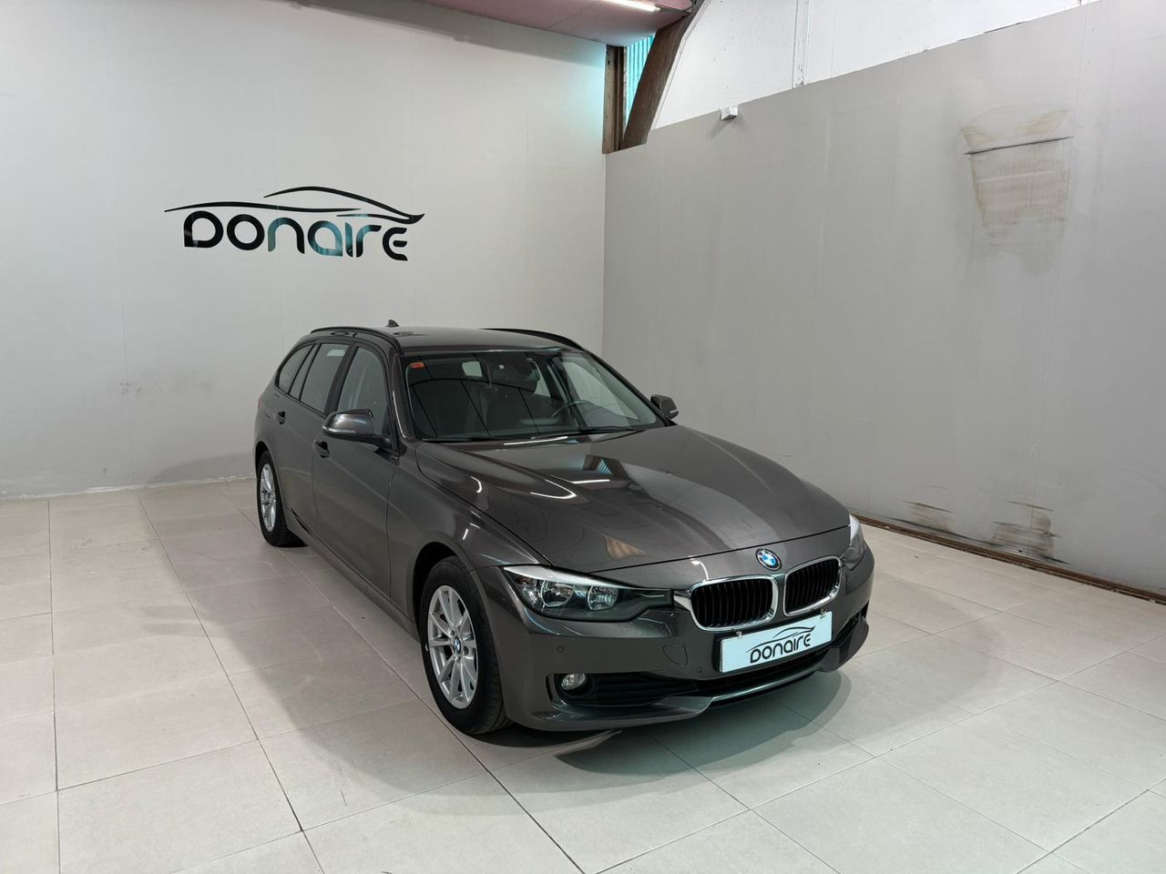 BMW Serie 3 318d Touring  - Foto 1