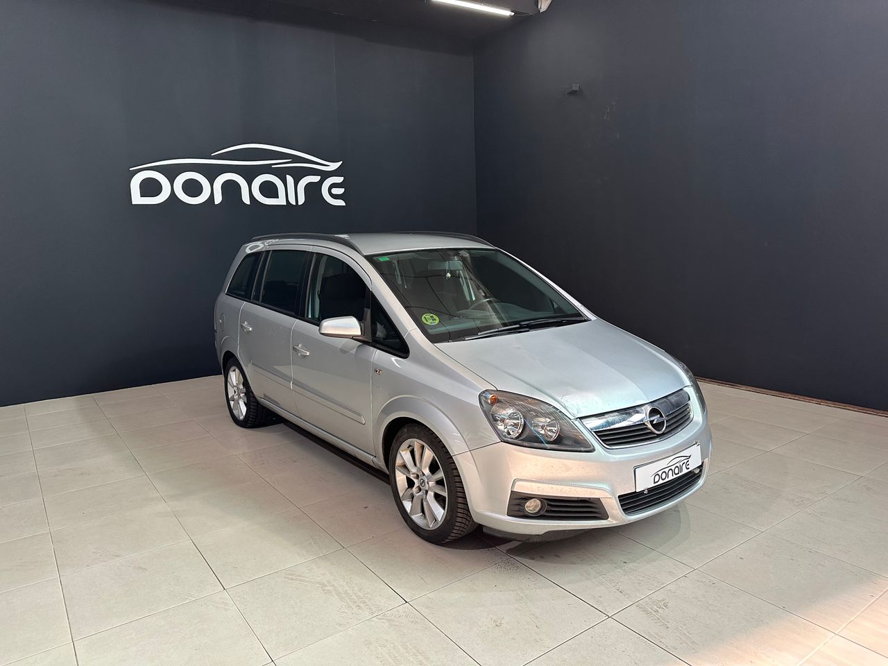 Opel Zafira Enjoy 1.9 CDTi 8v 120 CV  - Foto 1