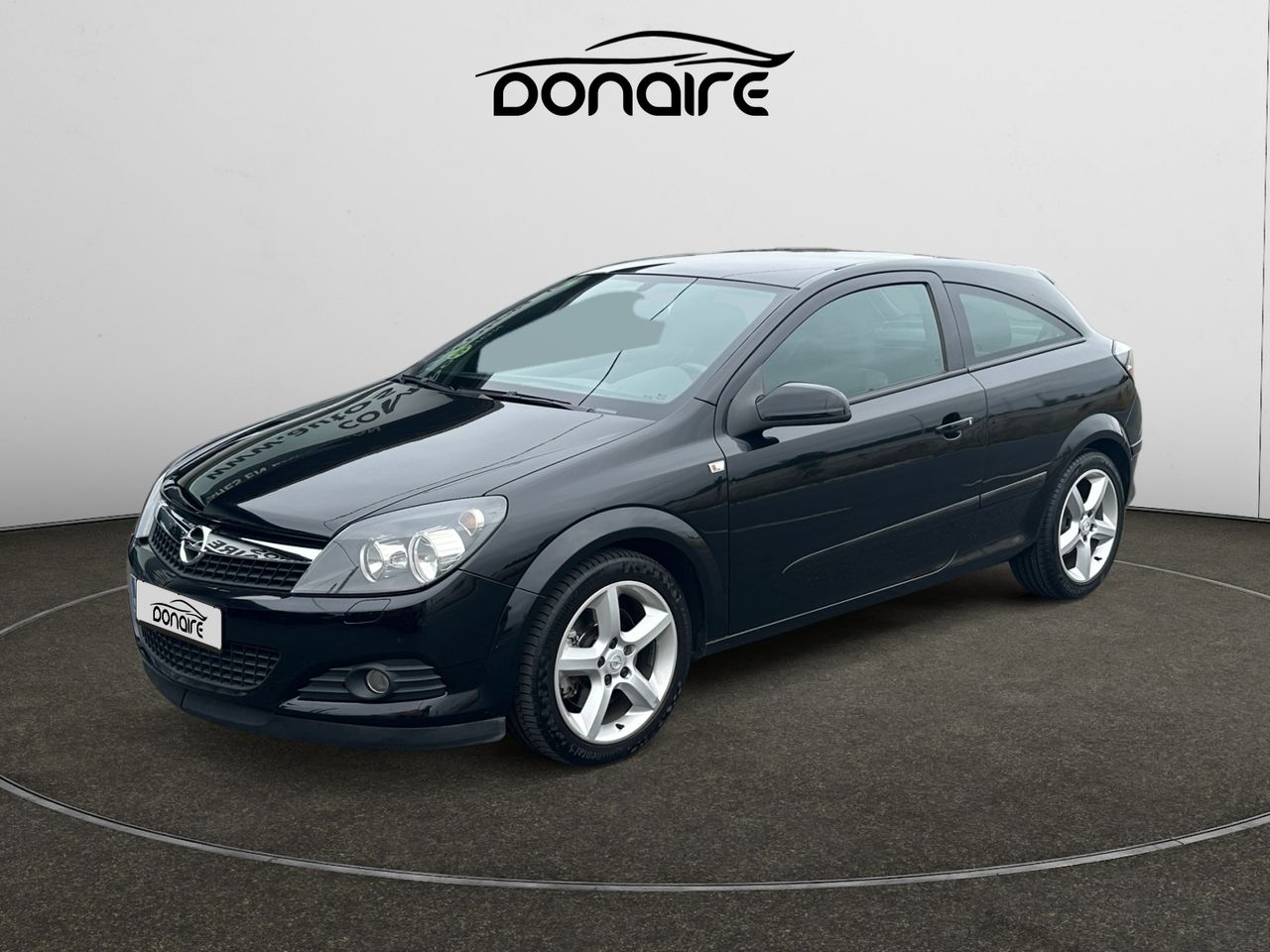 Opel Astra GTC 1.9 CDTi 120 CV Sport  - Foto 1