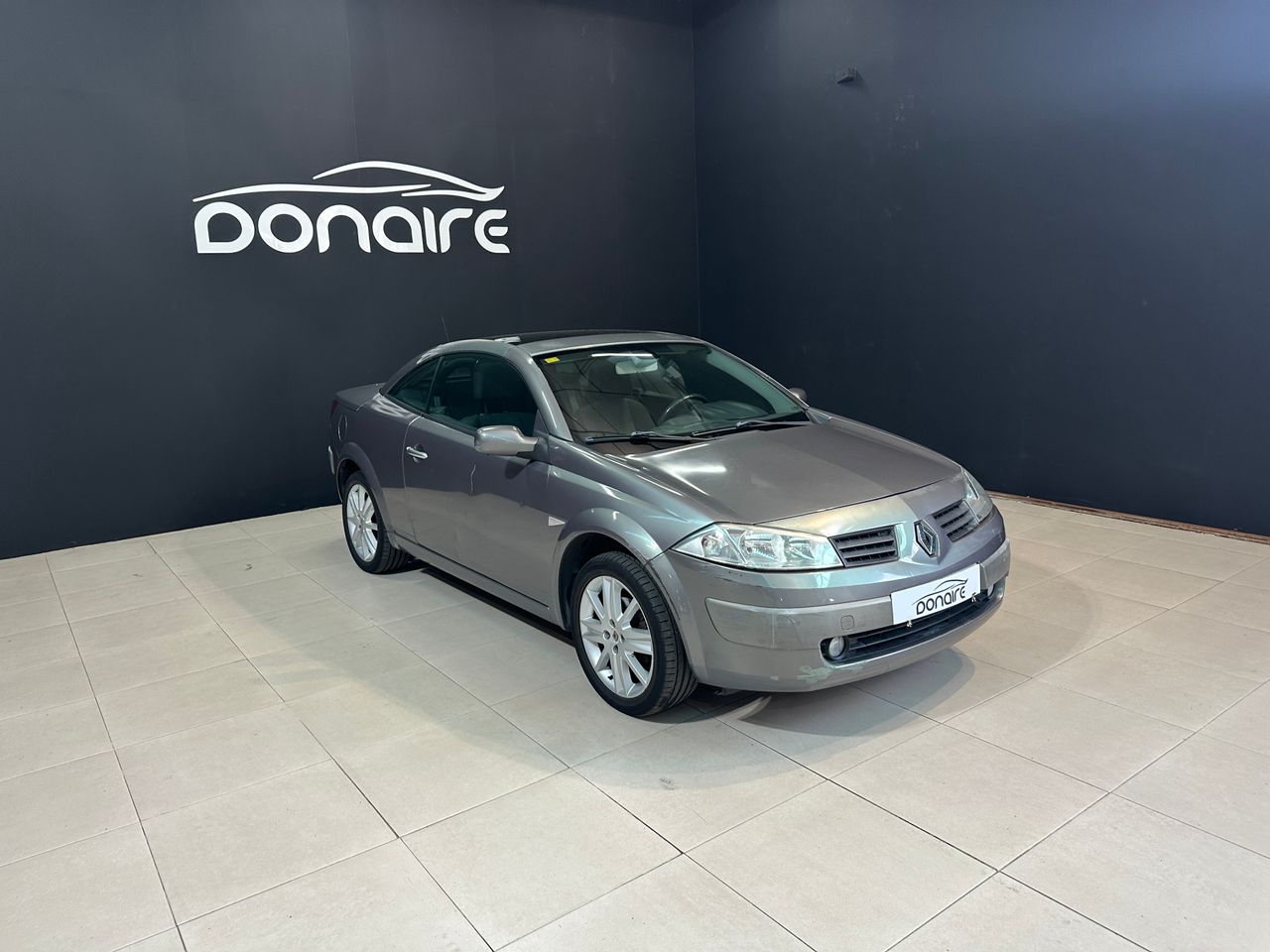 Renault Megane COUPE-CABR. CONFORT AUTHENTIQUE 1.6 16v  - Foto 1