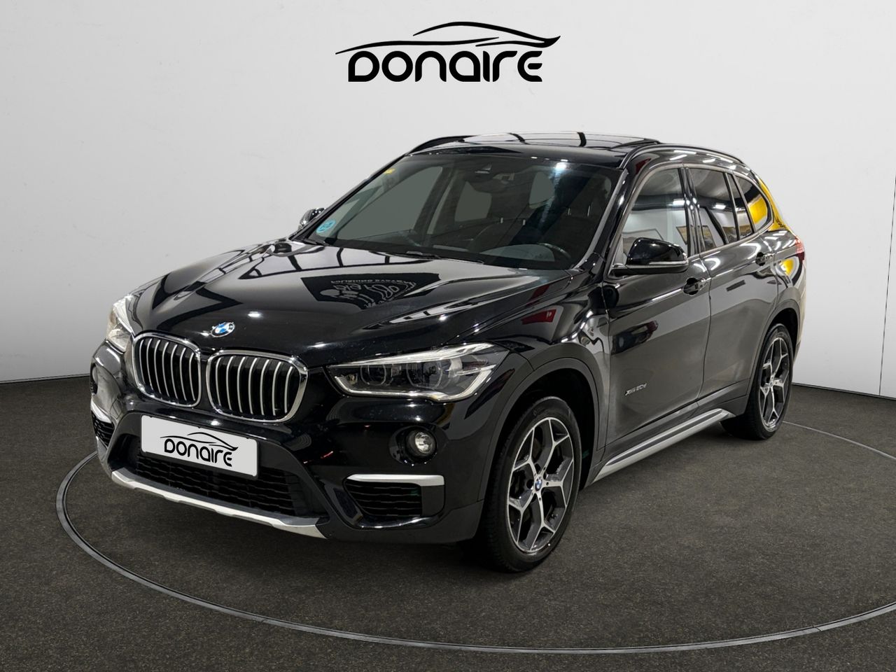 BMW X1 xDrive20dA  - Foto 1