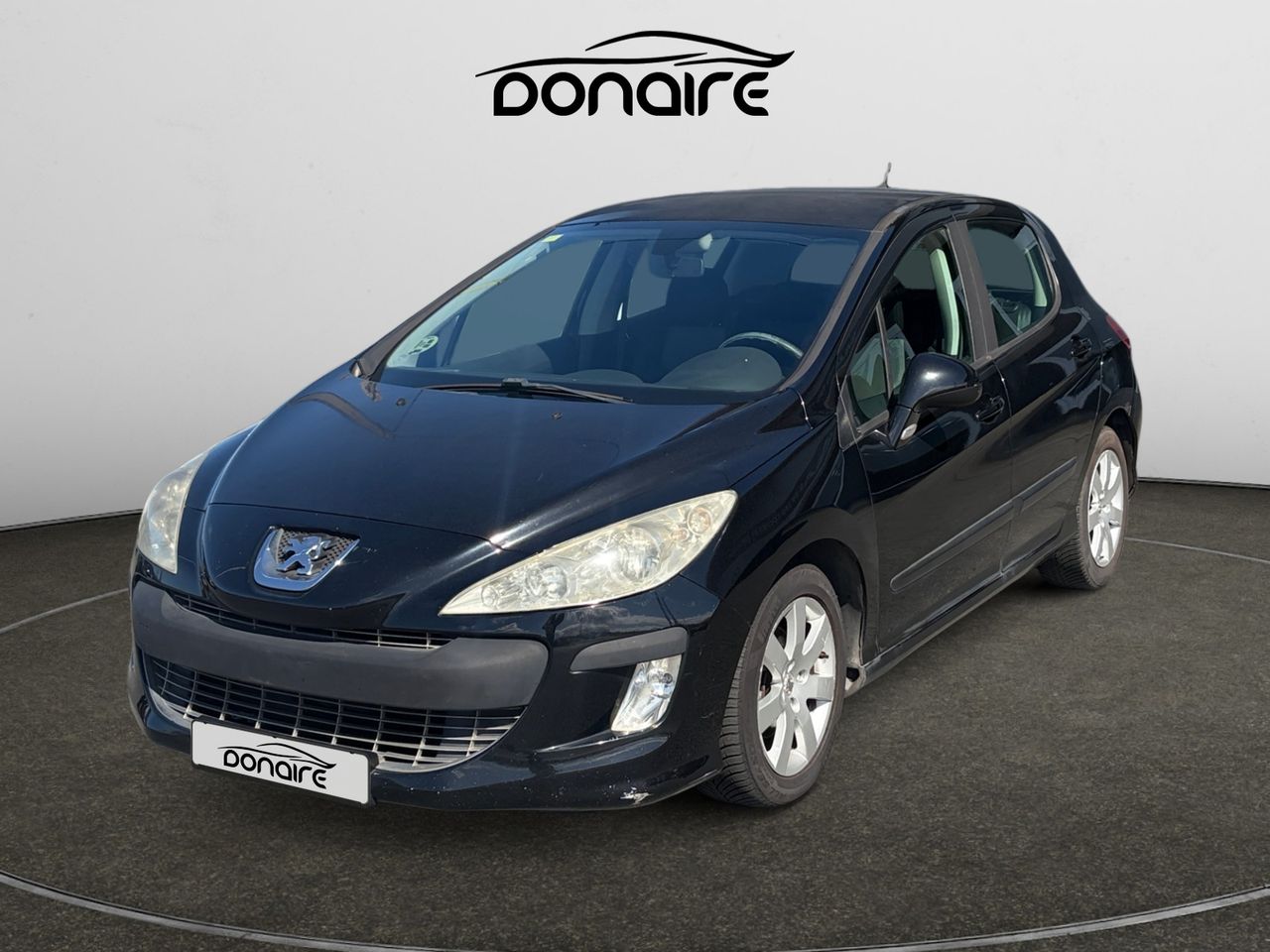 Peugeot 308 Confort 1.6 HDI 90  - Foto 1
