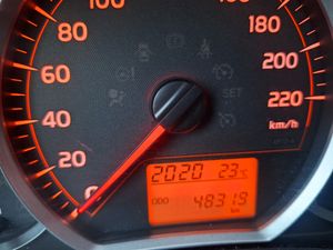 Toyota Yaris 100 ACTIVE 