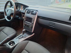 Mercedes Clase B b 180 
