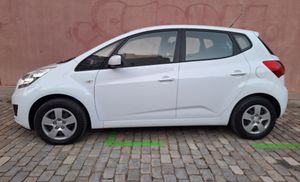 Kia Venga 1.4 CVVT  CONCEPT 