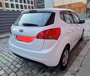 Kia Venga 1.4 CVVT  CONCEPT 