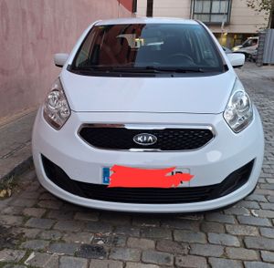 Kia Venga 1.4 CVVT  CONCEPT 