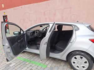 Renault Clio 5p Authentique 1.2 16v 75 