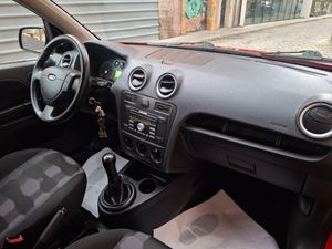 Ford Fusion Urban 1.4 80 CV 