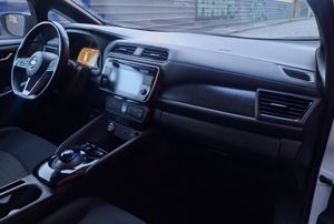 Nissan Leaf LEAF 40 kWh Acenta IVA DEDUCIBLE  - Foto 10