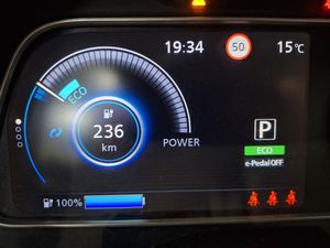 Nissan Leaf LEAF 40 kWh Acenta IVA DEDUCIBLE  - Foto 16