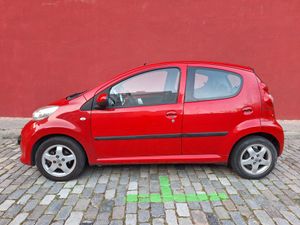 Peugeot 107 urban move 1.0 