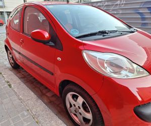 Peugeot 107 urban move 1.0 
