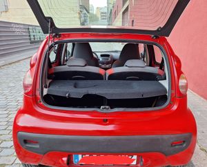 Peugeot 107 urban move 1.0 