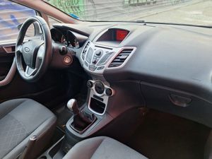 Ford Fiesta 1.25 trend 82cv 