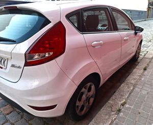 Ford Fiesta 1.25 trend 82cv 