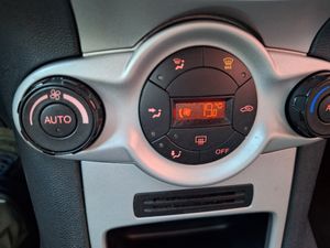 Ford Fiesta 1.25 trend 82cv 