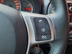Toyota Yaris 1.3  100cv active 