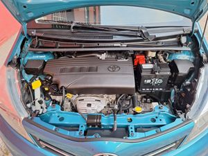 Toyota Yaris 1.3  100cv active 