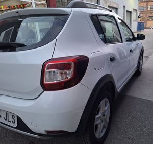 Dacia Sandero Stepway TCE 90 navegacion  - Foto 5