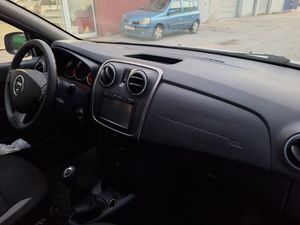 Dacia Sandero Stepway TCE 90 navegacion  - Foto 8
