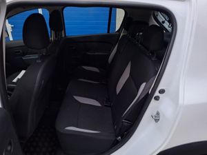 Dacia Sandero Stepway TCE 90 navegacion  - Foto 7