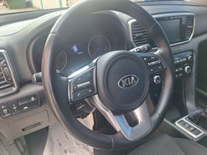 Kia Sportage 1.6 MHEV Concept 85 kW  - Foto 9