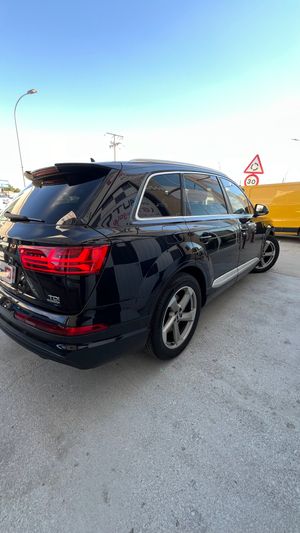 Audi Q7  3.0 TDI ultra quattro tiptronic   - Foto 8