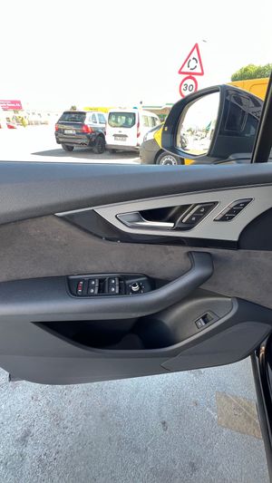 Audi Q7  3.0 TDI ultra quattro tiptronic   - Foto 20