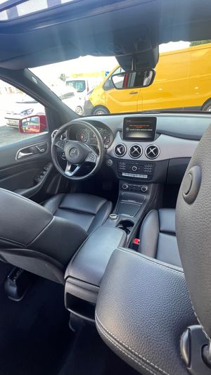 Mercedes Clase B 200d techo panoramico   - Foto 11