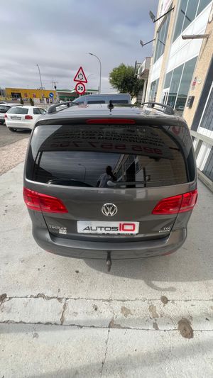 Volkswagen Touran  1.6 TDI 105cv Advance Bluemotion Tech 7 plazas 6 velocidades   - Foto 6